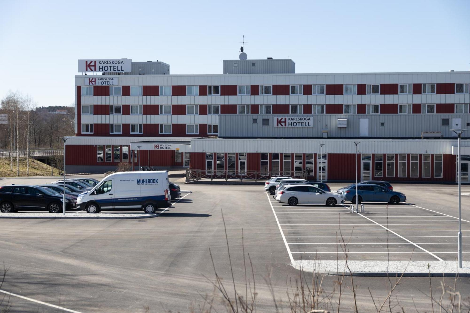 Hotel & Konferens 3*