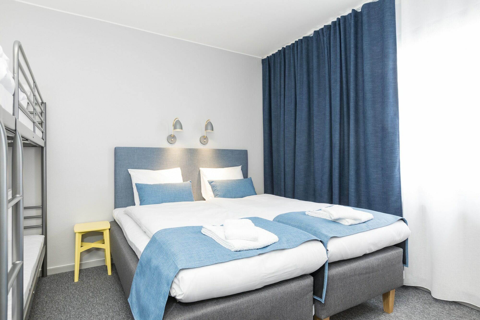 Hotel & Konferens 3*